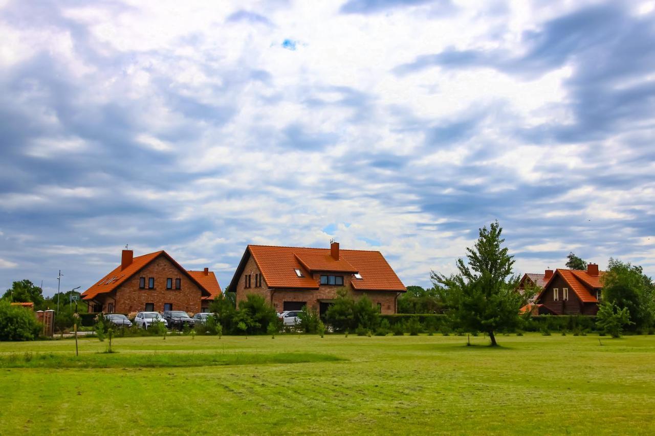 Karkles Villa Luaran gambar