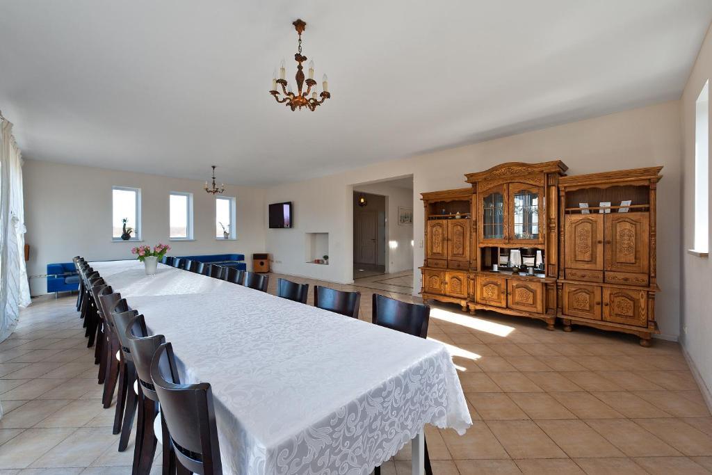 Karkles Villa Luaran gambar